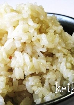 つくしご飯 ~うぐいす色の春の味~-レシピのメイン写真