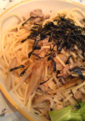 ランチに♪豚ごぼうジャコパスタ-レシピのメイン写真