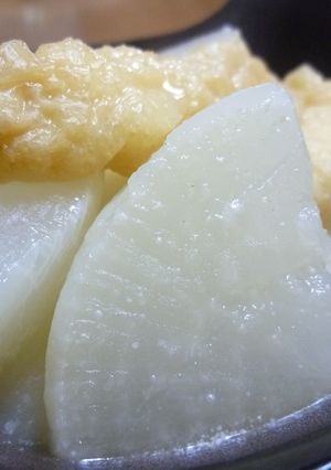 大根と油揚げの白味噌煮込み-レシピのメイン写真