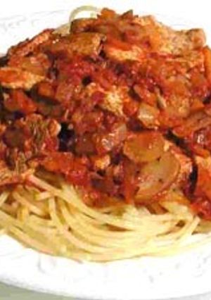 大豆たんぱくうす切りのトマトソースパスタ-レシピのメイン写真