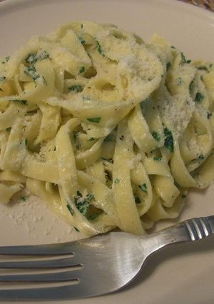 ペコリーノチーズとパセリのクリームパスタ-レシピのメイン写真