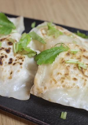 残ったシューマイの皮deキャベツ挟み焼き-レシピのメイン写真