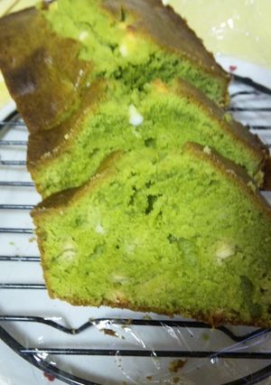 抹茶とホワイトチョコのパウンドケーキ-レシピのメイン写真