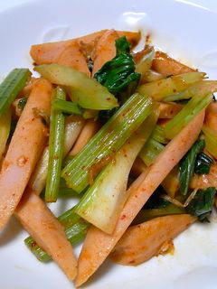 セロリと魚肉ソーセージのキムチ炒め★-レシピのメイン写真