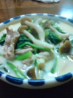 ほうれん草としめじのクリーム煮-レシピのメイン写真
