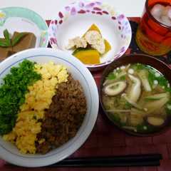 รูปของ 簡単３色ご飯