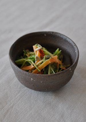 水菜と人参とナッツのクリームチーズ和え-レシピのメイン写真