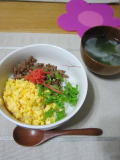三色そぼろ丼♪-レシピのメイン写真