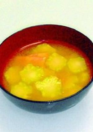 ブロッコリーの茎とベーコンのお味噌汁-レシピのメイン写真