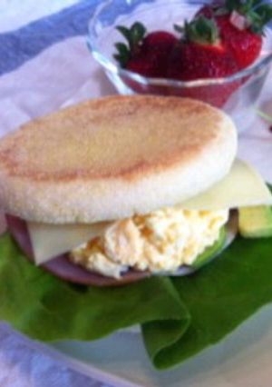 イングリッシュマフィンでcafeランチ♪-レシピのメイン写真