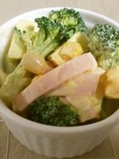 シャリシャリ食感!ブロッコリーサラダ☆-レシピのメイン写真