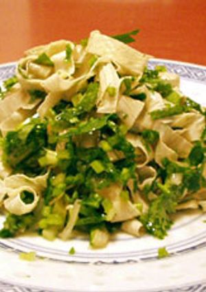 本格的な湯葉と香菜のあえもの-レシピのメイン写真