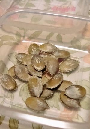 絶対綺麗にできる自家製パンプキンシード♪-レシピのメイン写真