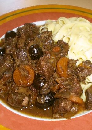 牛肉の赤ワイン煮込みドーブプロヴァンサル-レシピのメイン写真