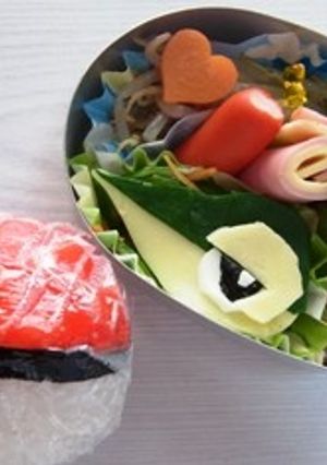 キャラ弁さ！ツタージャとモンスターボール-レシピのメイン写真