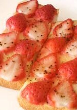 いちごトースト-レシピのメイン写真