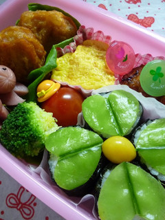 クローバーのミニおにぎり★お弁当にも♪-レシピのメイン写真