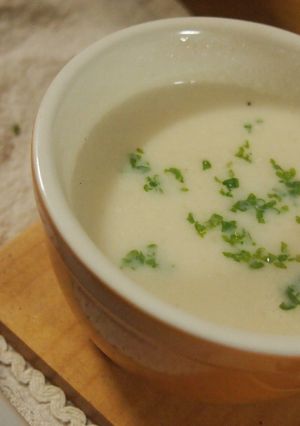 *まるごとカリフラワーのスープ*-レシピのメイン写真