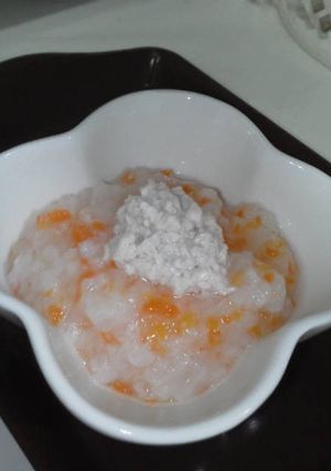 離乳食中期〜鶏ささみと人参の雑炊風-レシピのメイン写真