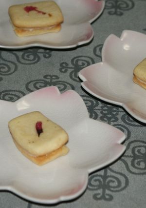 桜のクッキー＊ホワイトチョコサンド-レシピのメイン写真