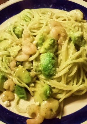 あの！？海老とアボカドのジェノバ風パスタ-レシピのメイン写真