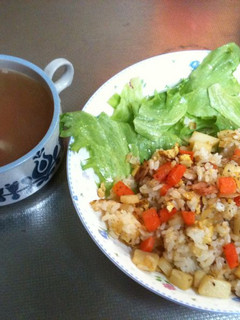 野菜いっぱいの炒めご飯 スープ付き-レシピのメイン写真