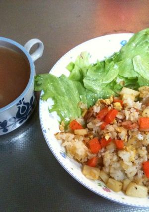 野菜いっぱいの炒めご飯　スープ付き-レシピのメイン写真