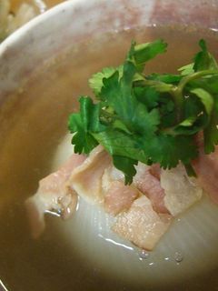 ベトナム風★新玉ねぎの丸ごと簡単スープ-レシピのメイン写真