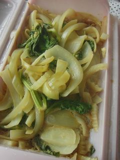 ルクエ♡セロリ卵とじ丼-レシピのメイン写真