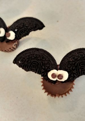 クッキーで作るハロウィン簡単コウモリ-レシピのメイン写真
