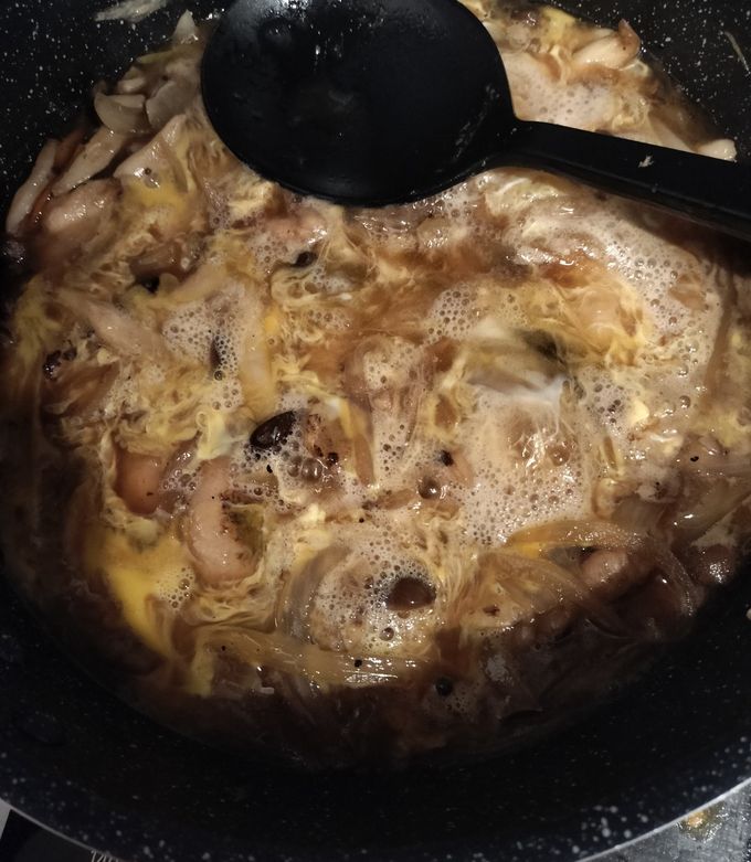 業務スーパー焼き鳥のお肉で親子丼-レシピのメイン写真