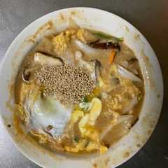 รูปของ お一人様レンジ洋風ウスター梅照味豚平焼風