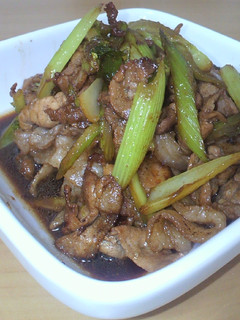 セロリと豚肉の麺つゆ炒め-レシピのメイン写真