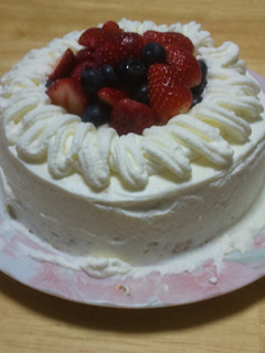 お誕生日ケーキ♪♪-レシピのメイン写真