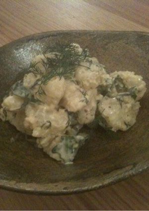 ディルと春菊のポテトサラダ-レシピのメイン写真