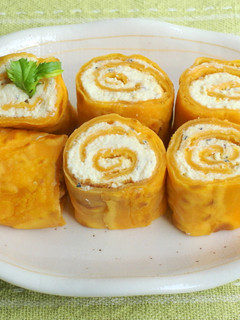 チーズ風クリーム*野菜ジュースクレープ-レシピのメイン写真