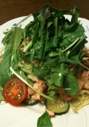 サーモンで簡単パスタ♪-レシピのメイン写真