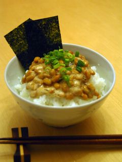 巻かなくたって美味しい*酢飯で納豆ごはん-レシピのメイン写真