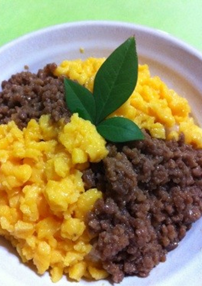 超簡単...10分..丼で作るそぼろご飯-レシピのメイン写真