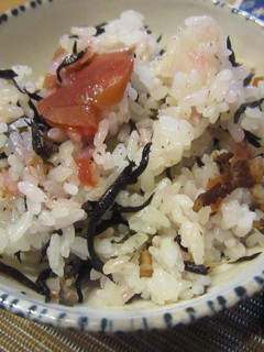 梅ひじきご飯-レシピのメイン写真