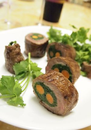 カラフル♪ほうれん草&人参入り牛肉ロール-レシピのメイン写真