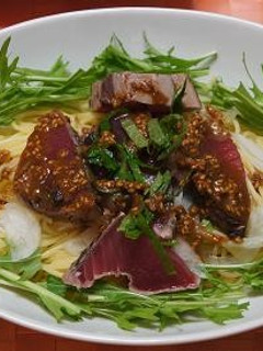 カツオのたたきのせパスタ-レシピのメイン写真