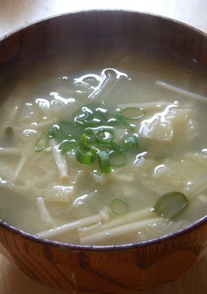 なべの残り野菜でお味噌汁-レシピのメイン写真