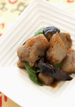 こんにゃくのちぎりステーキ風、夏野菜添え-レシピのメイン写真