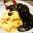 残ったハヤシライスのルーでオムハヤシ