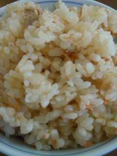 すりおろし人参とツナの炊き込みご飯-レシピのメイン写真