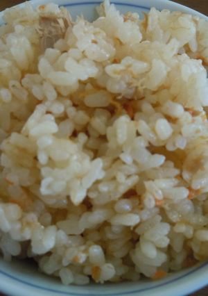 すりおろし人参とツナの炊き込みご飯-レシピのメイン写真