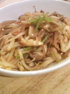 簡単☆安い!もやしとキノコオイスター炒め-レシピのメイン写真