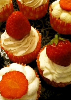 たまご風味のふわふわカップケーキ☆-レシピのメイン写真