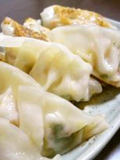 激安!ベビーチーズINのおつまみ餃子♪-レシピのメイン写真